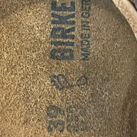 Birkenstocks Gizeh Birkibuc Thong Sandals Size 39 - Picture 3 of 9